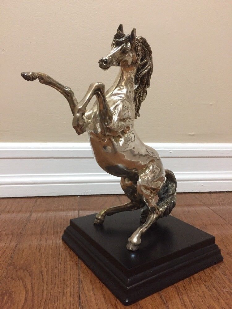 Sculptures de chevaux : Un top 5 de modèles exceptionnels les plus chers ! 
